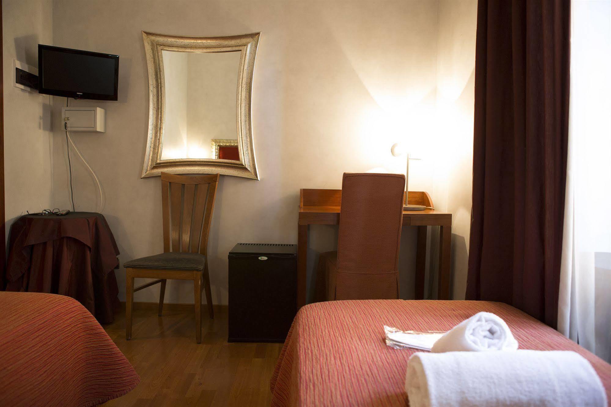 Hotel Piave Rome Extérieur photo